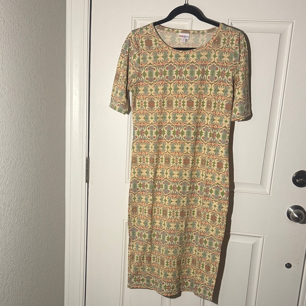 LuLaRoe Short-Sleeve Midi Dress in Green and Cream Geometric Print